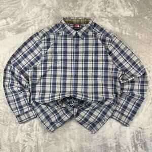 The north face plaid flannel Mens size Large outdoors hiking